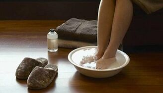 Methods of fleet fungus treatment